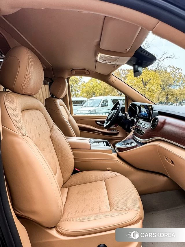 Mercedes-Benz V-class 2022 Черный из Китая, фото 3