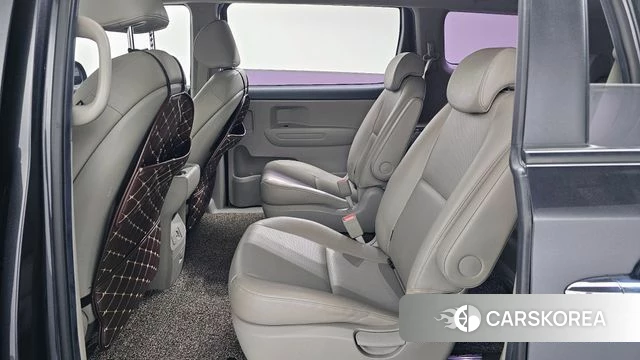 Kia The New Carnival 2019 Серый из Кореи, фото 3