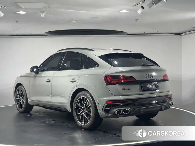 Audi SQ5 2023 Белый из Китая, фото 3