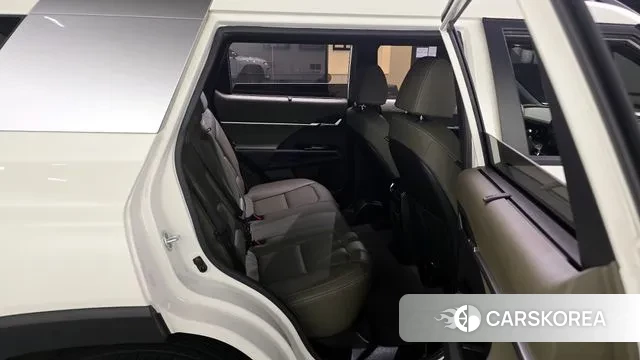 Ssangyong Torres 2023 Белый из Кореи, фото 3