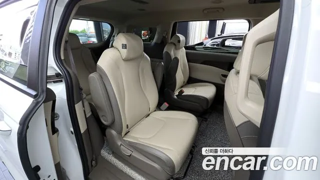 Kia Carnival 4th generation 2021 Белый из Кореи, фото 3