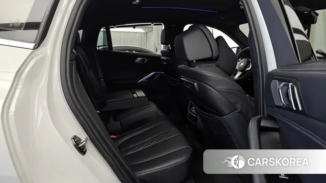 BMW X6 (G06) 2023 Белый из Кореи, фото 3