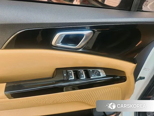 Kia Carnival 4th generation 2021 Белый из Кореи, фото 3