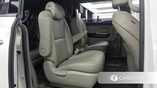 Kia The New Carnival 2019 Белый из Кореи, фото 3