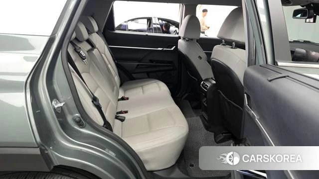 Ssangyong Torres 2023 Светло-зеленый из Кореи, фото 3