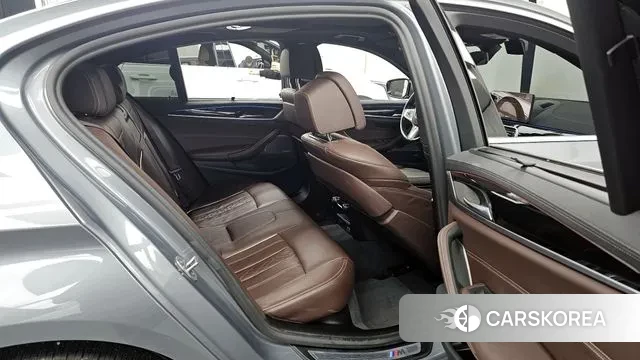 BMW 5 Series (G30) 2022 Серый из Кореи, фото 3