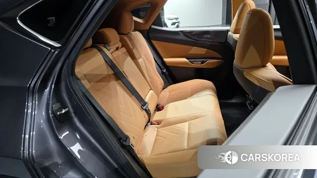 Lexus NX350h Second generation 2024 Серый из Кореи, фото 3