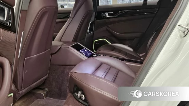 Porsche Panamera (971) 2019 Белый из Кореи, фото 3