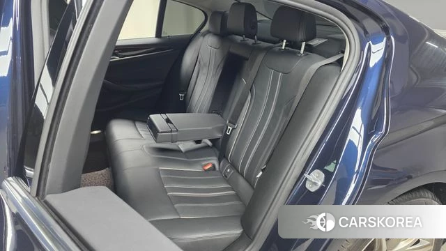 BMW 5 Series (G30) 2018 Синий из Кореи, фото 3