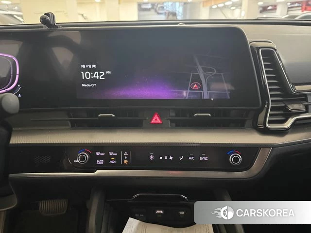 Kia Sportage 5th Generation 2021 Белый из Кореи, фото 3