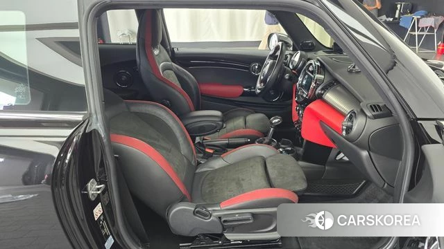 Mini Cooper S 2018 Черный из Кореи, фото 3