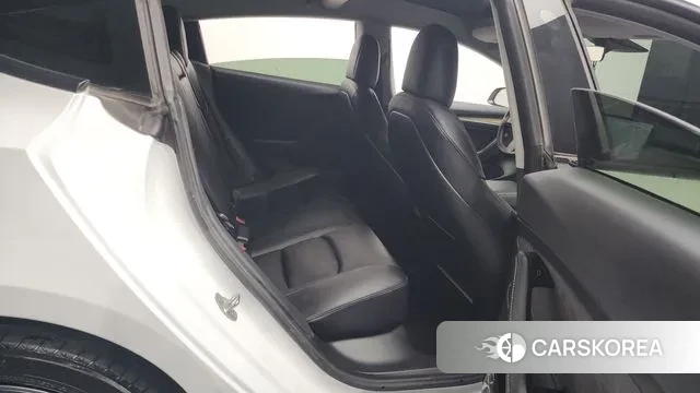 Tesla Model 3 2021 Белый из Кореи, фото 3