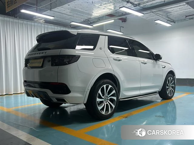 Land Rover Discover sports 2022 Белый из Китая, фото 3
