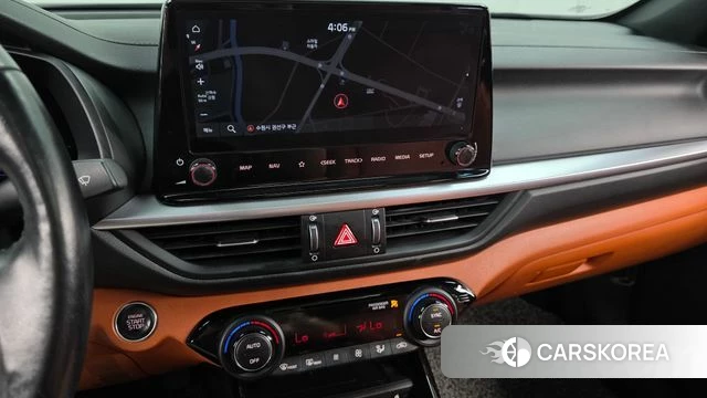 Kia The New K3 2nd generation 2022 Черный из Кореи, фото 3