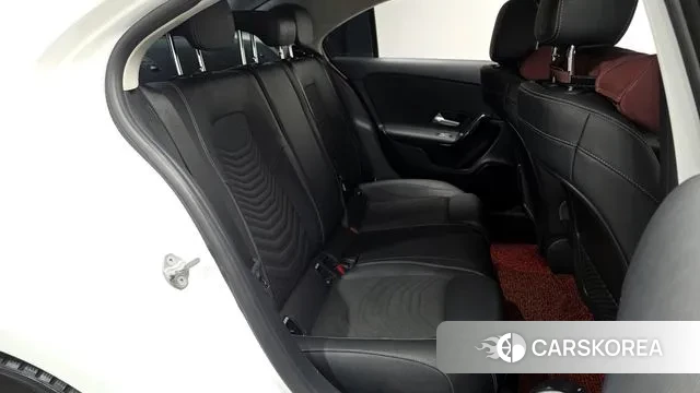 Mercedes-Benz A-Class W177 2020 Белый из Кореи, фото 3