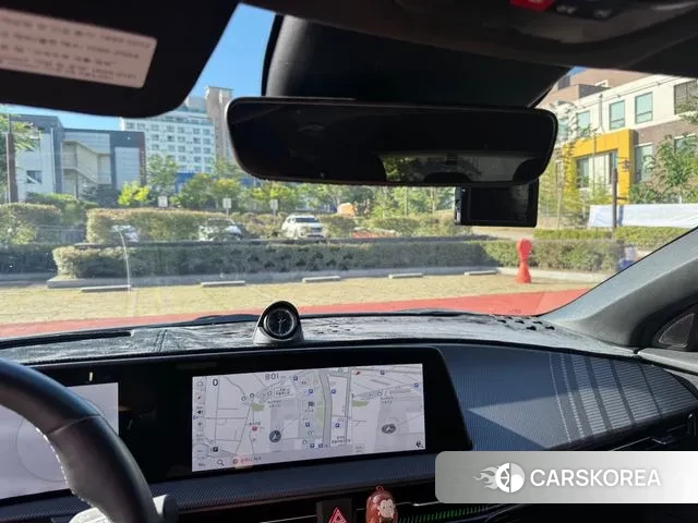 Kia EV6 2022 Серебряный из Кореи, фото 3