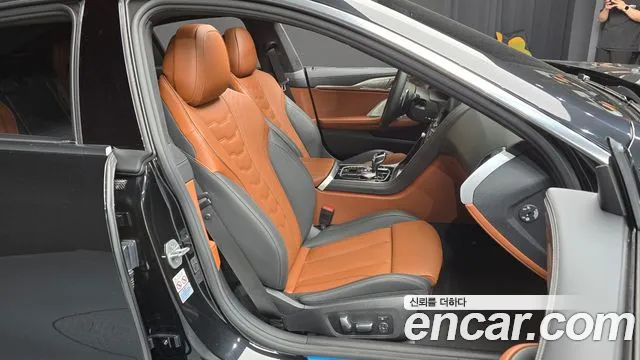 BMW 8 Series (G15) 2024 Черный из Кореи, фото 3