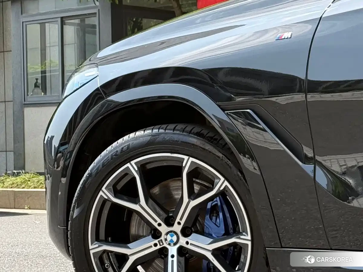 BMW X6 2024 Черный из Китая, фото 3