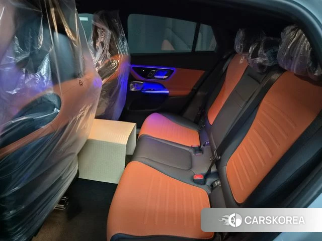 Mercedes-Benz GLC-Class X254 2026 Серебристо-серый из Кореи, фото 3