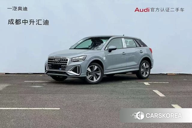 Audi Q2L 2025 Темно-серый из Китая, фото 3