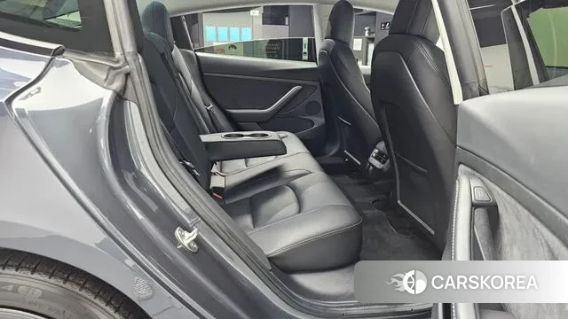 Tesla Model 3 2022 Серый из Кореи, фото 3