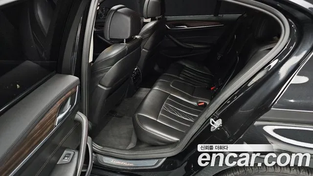 BMW 5 Series (G30) 2019 Черный из Кореи, фото 3