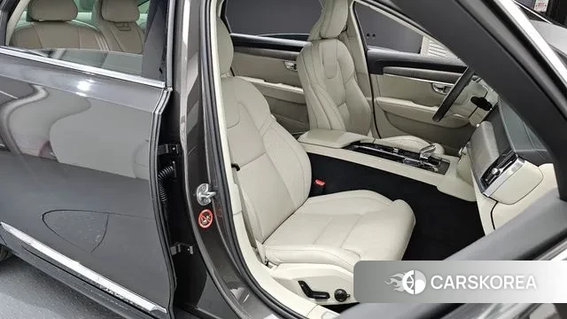 Volvo S90 2023 Серый из Кореи, фото 3