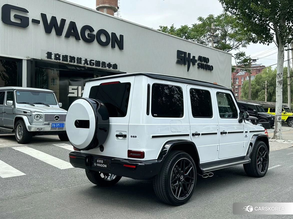 Mercedes-Benz G-class 2023 Белый из Китая, фото 3