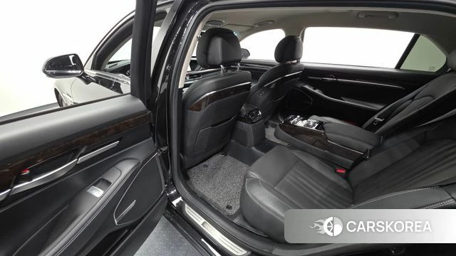 Genesis G90 2019 Черный из Кореи, фото 3