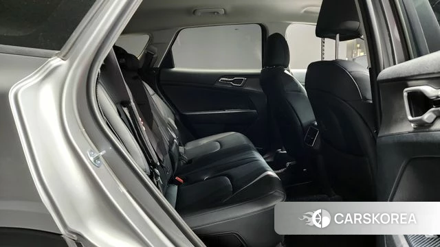 Kia Sportage 5th Generation Hybrid 2023 Серый из Кореи, фото 3