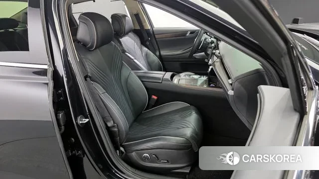 Genesis G80 (RG3) 2020 Черный из Кореи, фото 3