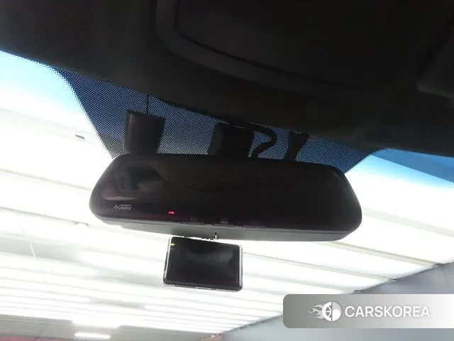 Ssangyong Tivoli Armor 2019 Жемчужный цвет из Кореи, фото 3