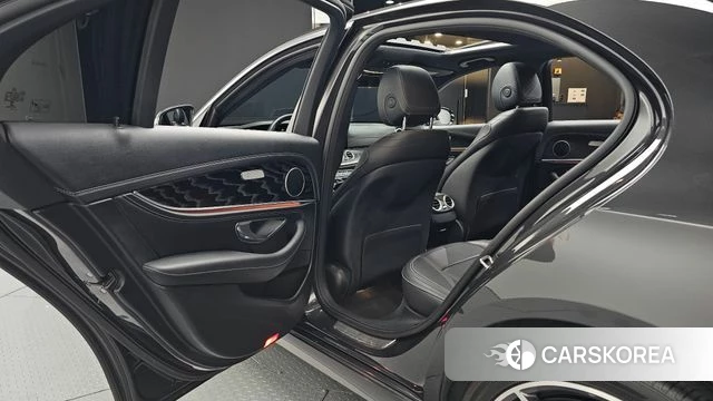 Mercedes-Benz E-Class W213 2021 Серый из Кореи, фото 3