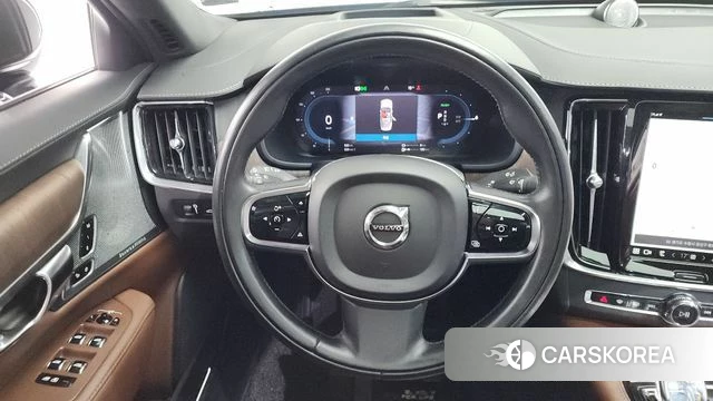 Volvo S90 2022 Черный из Кореи, фото 3