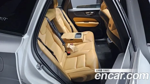 Volvo XC60 second Generation id 2881738 из Кореи 3