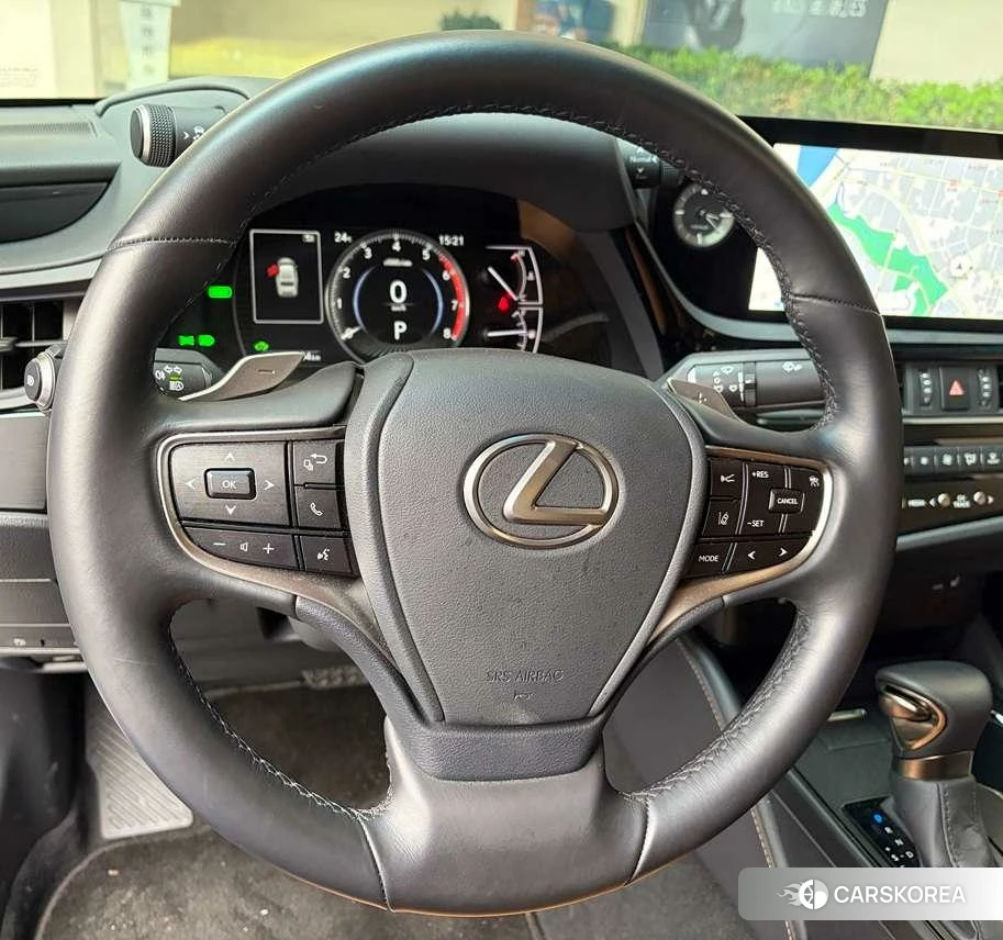 Lexus ES 2022 Серебристо-серый из Китая, фото 3
