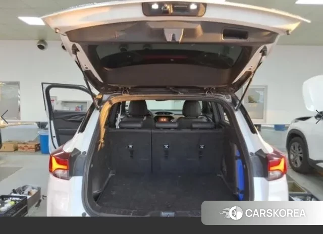 Chevrolet (GM Daewoo) Trailblazer 2021 Белый из Кореи, фото 3