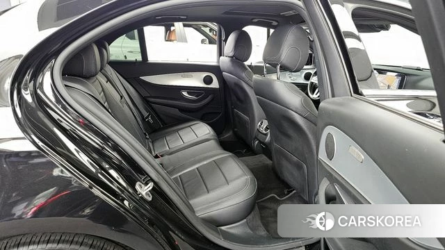 Mercedes-Benz E-Class W213 2019 Черный из Кореи, фото 3