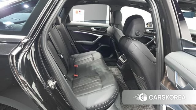 Audi A6 (C8) 2020 Черный из Кореи, фото 3