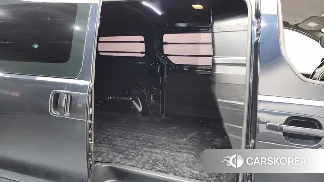 Hyundai The New Grand Starex 2020 Черный из Кореи, фото 3