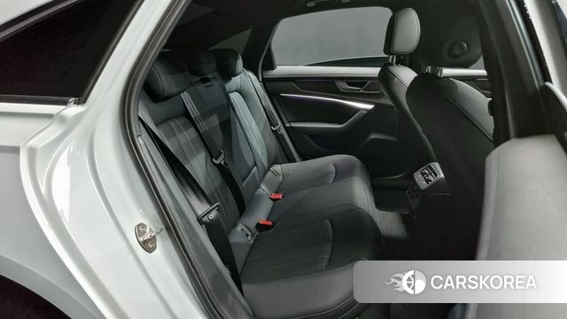 Audi A6 (C8) 2020 Белый из Кореи, фото 3