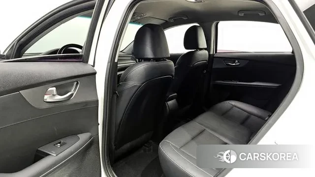 Kia Come New K3 2019 Белый из Кореи, фото 3