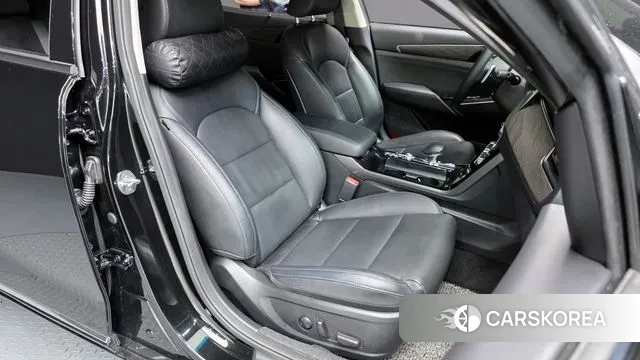 Kia K7 Premier 2019 Черный из Кореи, фото 3