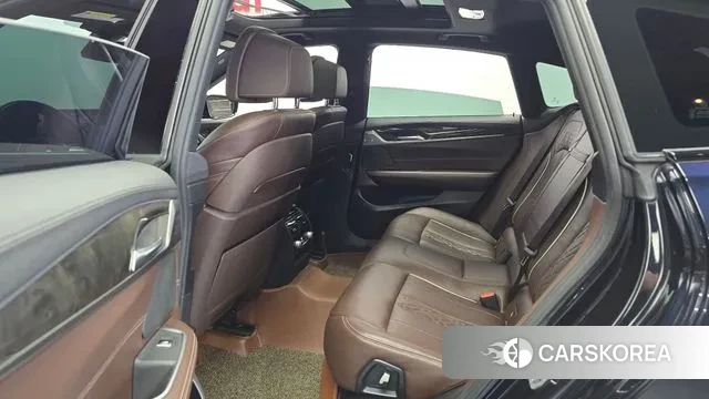 BMW 6 Series GT (G32) id 2903109 из Кореи 3