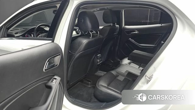 Mercedes-Benz GLA-Class X156 2018 Белый из Кореи, фото 3