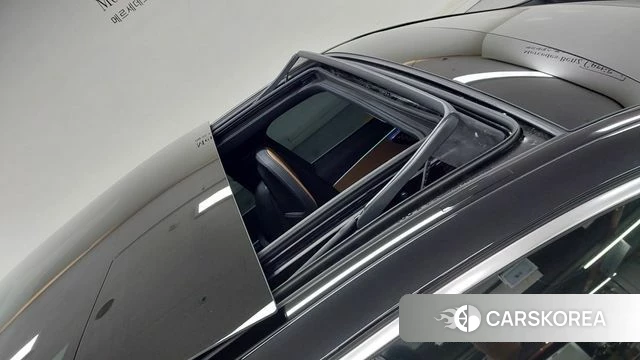 Mercedes-Benz E-Class W214 2025 Черный из Кореи, фото 3