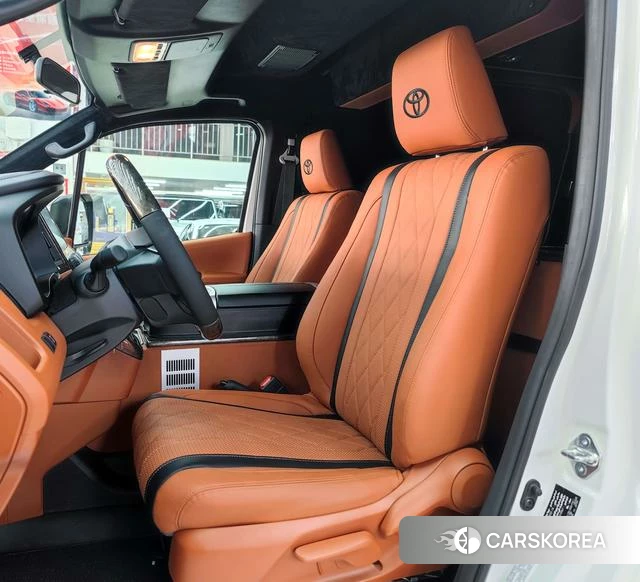 Toyota Hiace 2025 Белый из Китая, фото 3