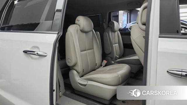 Kia The New Carnival 2018 Белый из Кореи, фото 3