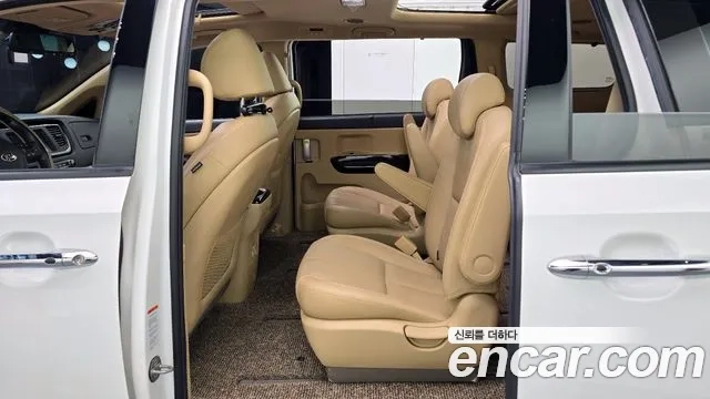 Kia The New Carnival 2019 Белый из Кореи, фото 3