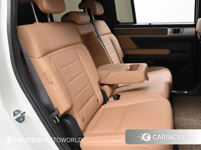 Hyundai Santa Fe (MX5) 2024 Жемчужный цвет из Кореи, фото 3